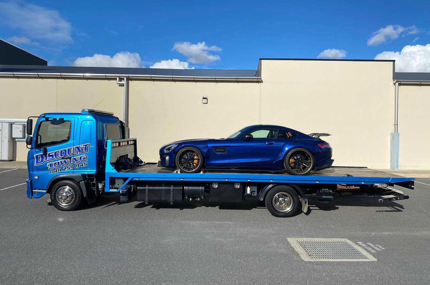 Tow truck