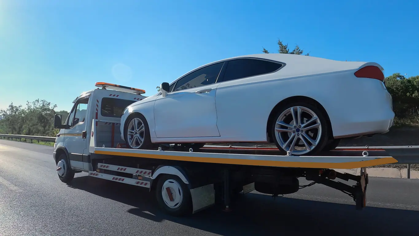 istock-1423325870 ev towing